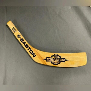 NOS  Vintage Easton Pro Aluminum Wooden Stick Blade - Right